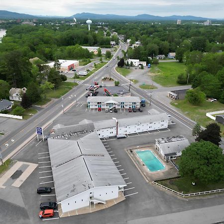 Lake George Residence Llc South Glens Falls ภายนอก รูปภาพ