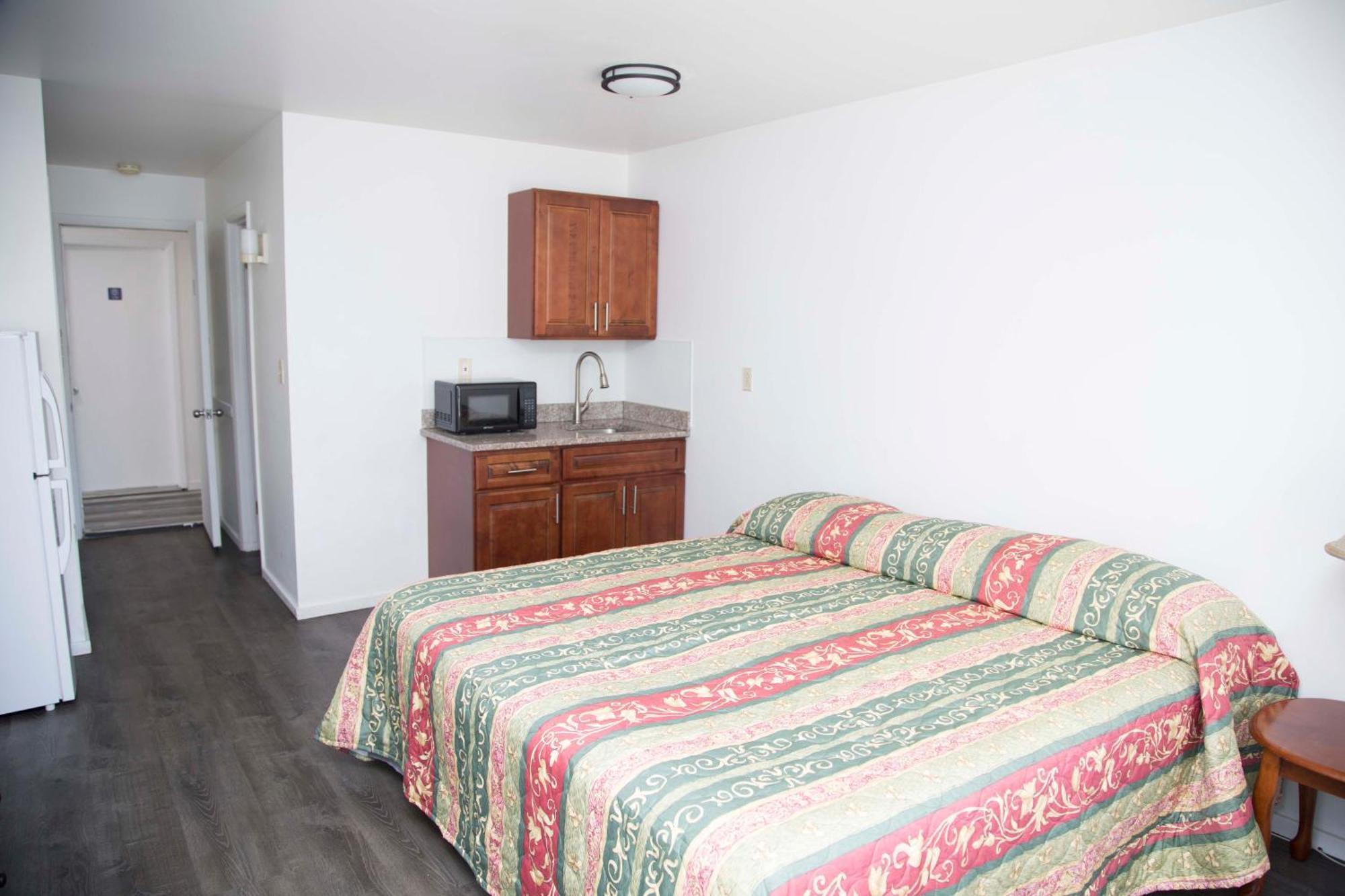 Lake George Residence Llc South Glens Falls ภายนอก รูปภาพ